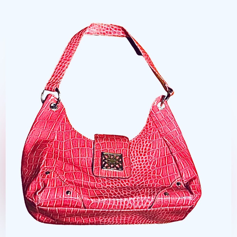 Vintage Snake skin pink hand bag. Faux leather hand bag.